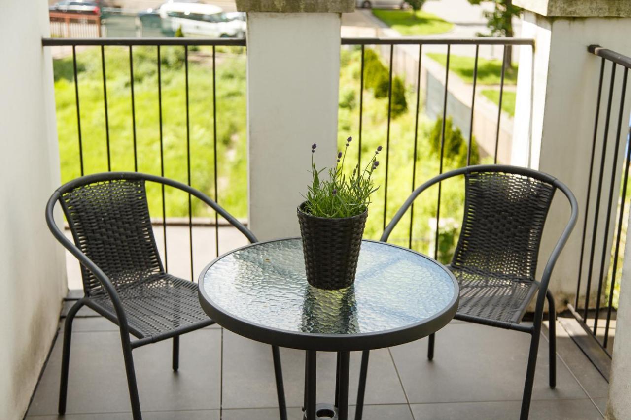 Apartments Villa Whitehouse اوسترافا المظهر الخارجي الصورة