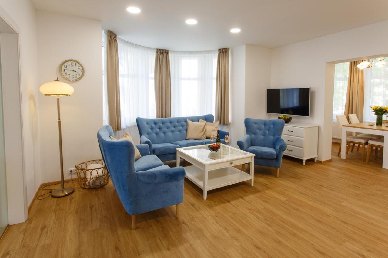 Apartments Villa Whitehouse اوسترافا المظهر الخارجي الصورة