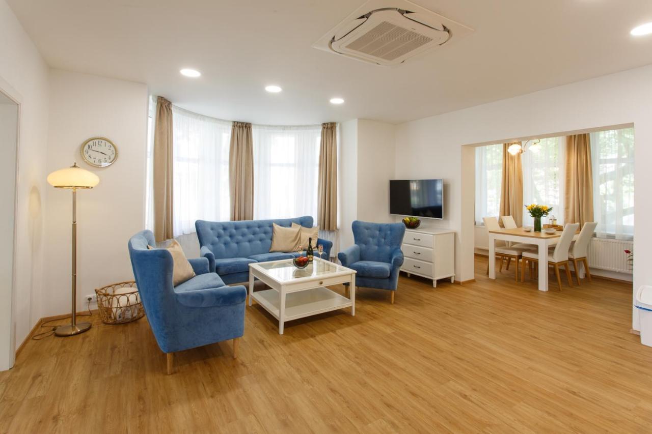 Apartments Villa Whitehouse اوسترافا المظهر الخارجي الصورة